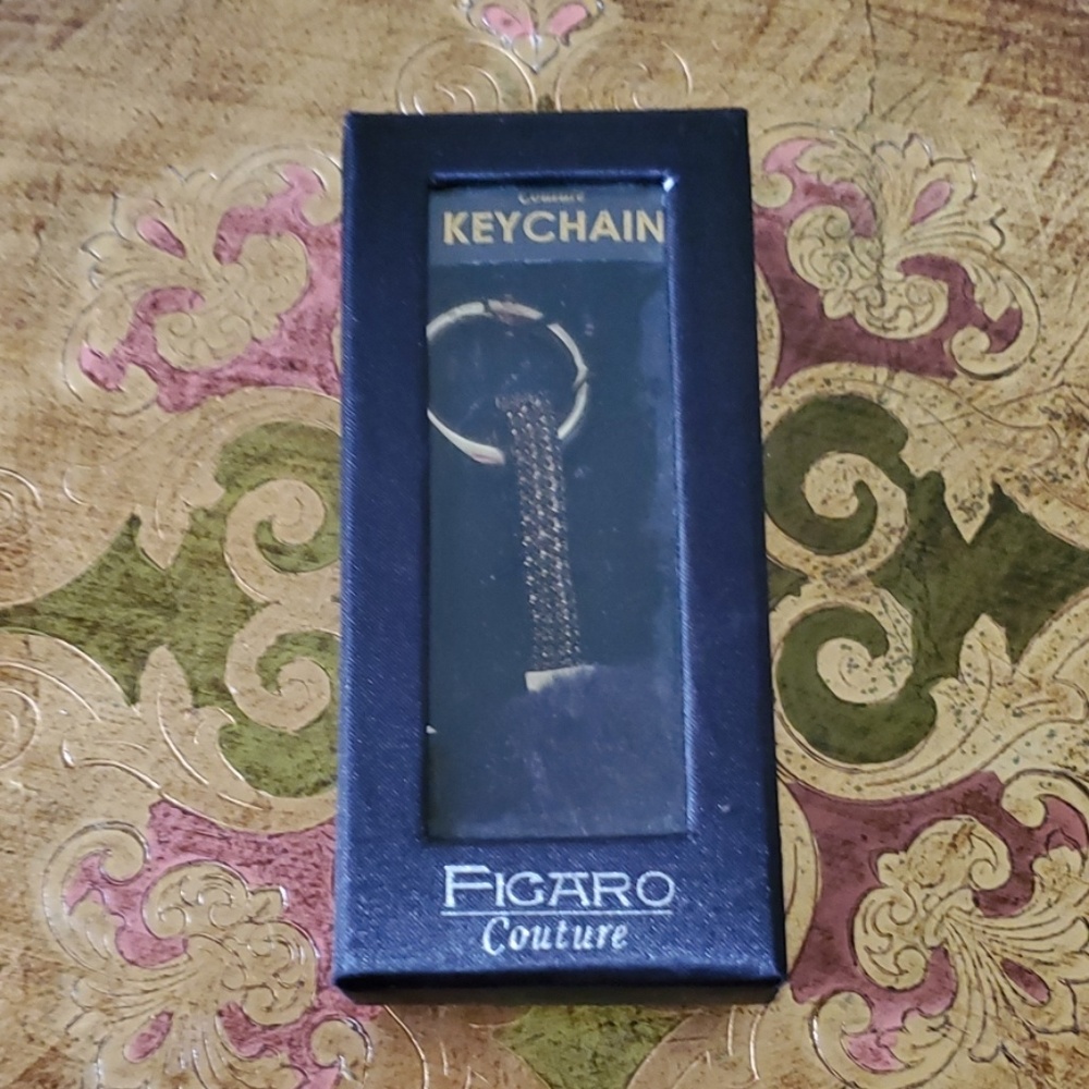 Figaro Couture Keychain